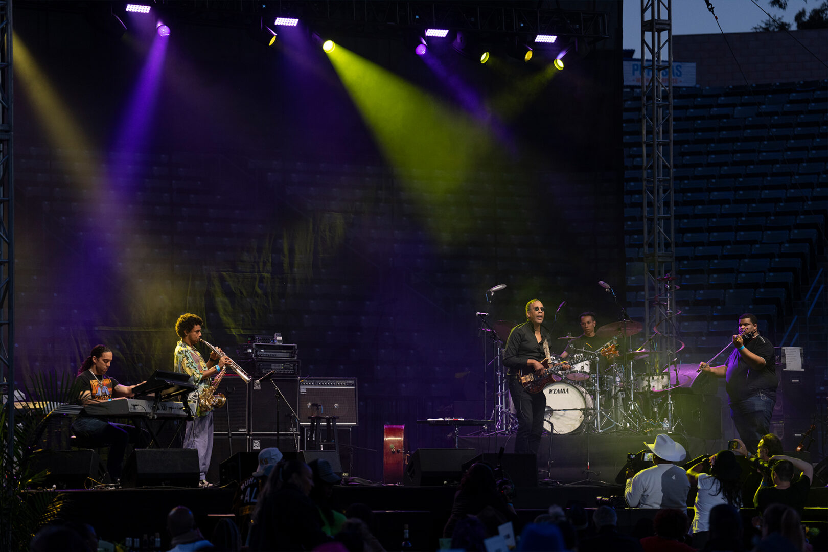 Jazz musicians on stage