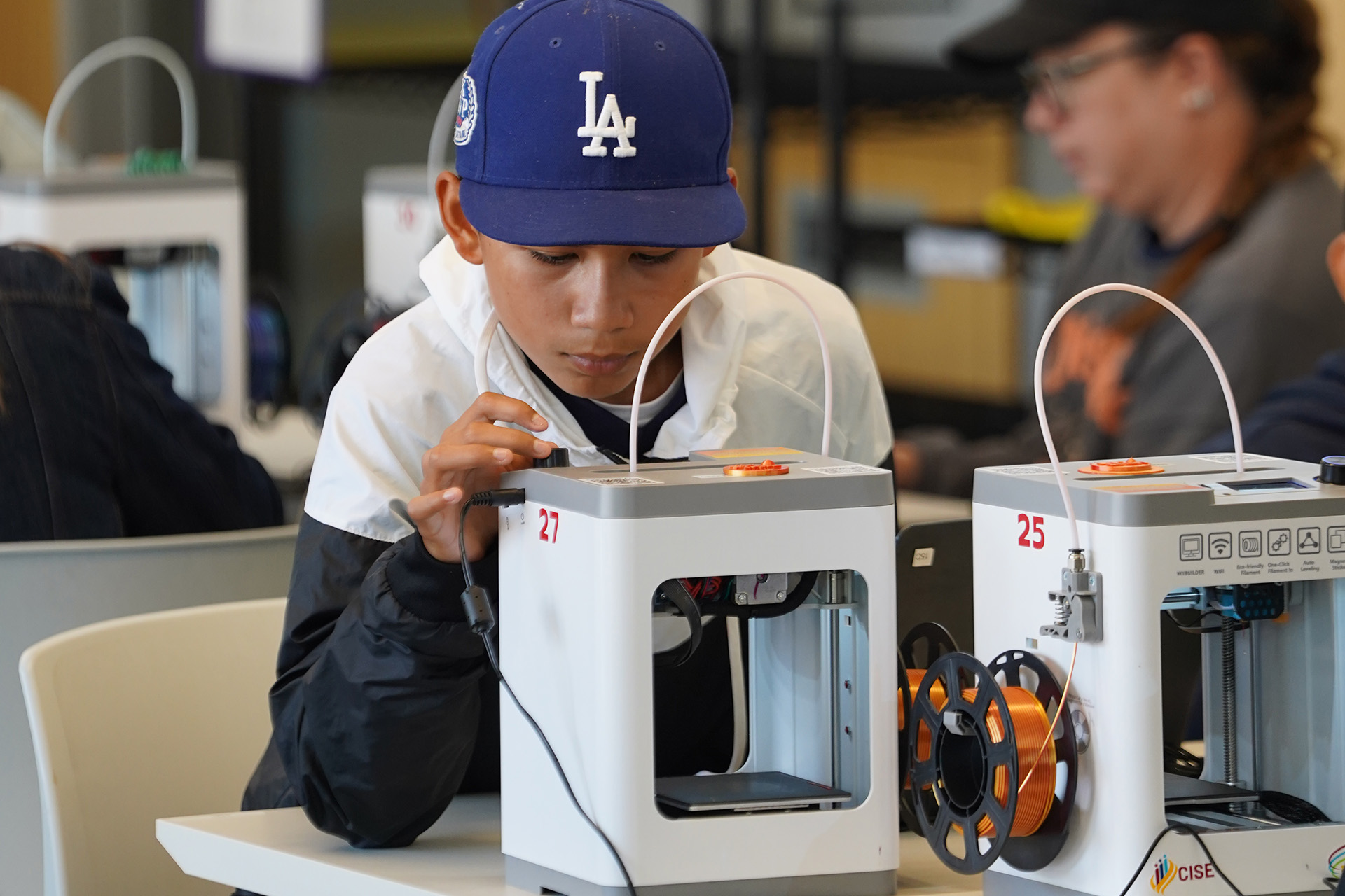 Grade school student in STEM lab.